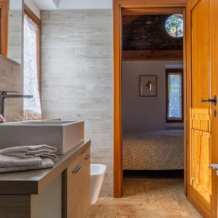 La Camelia D'oro Oggebbio