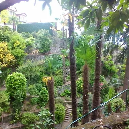 Apartman La Camelia D'oro Oggebbio