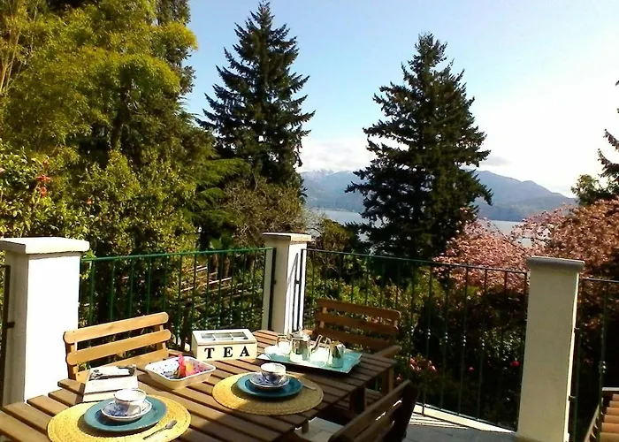 La Camelia D'oro Oggebbio