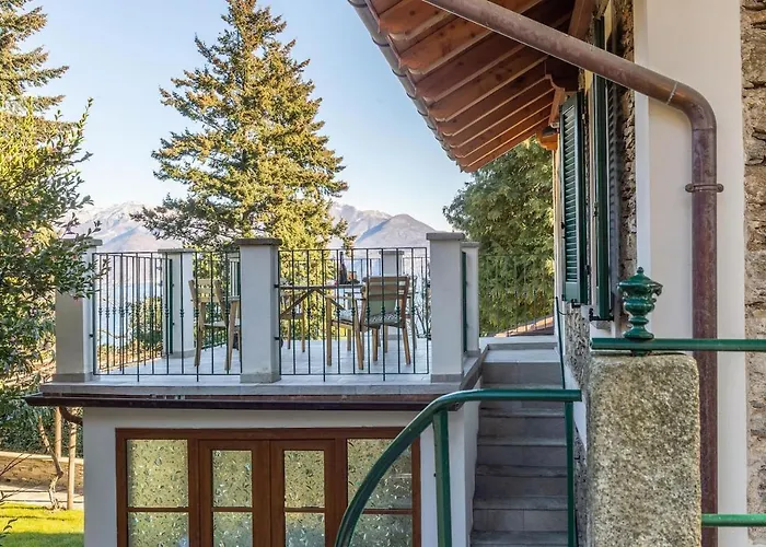 La Camelia D'oro * Oggebbio