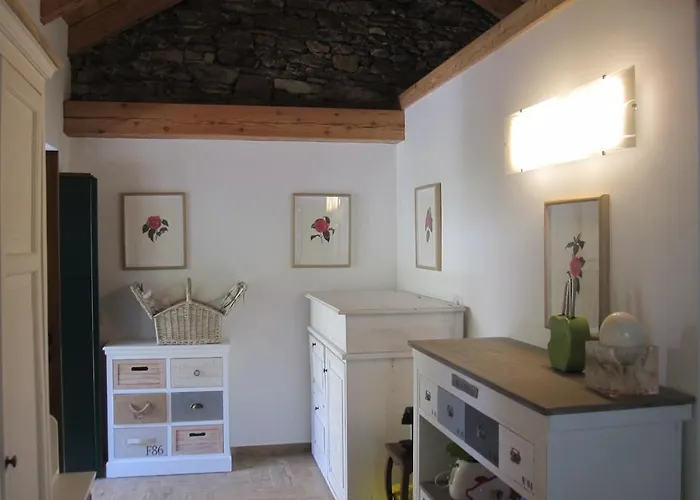 La Camelia D'oro * 奥杰比奥