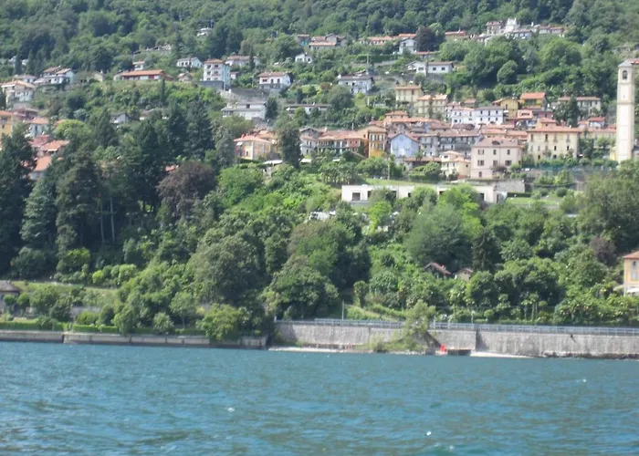 Apartman La Camelia D'oro Oggebbio