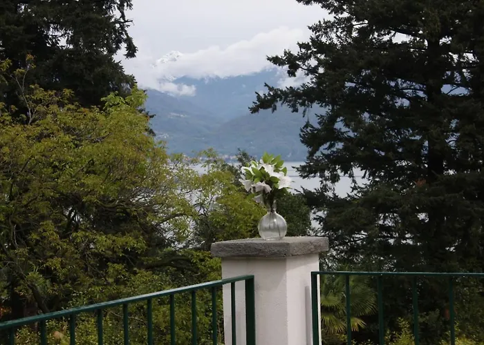 La Camelia D'oro Apartman Oggebbio